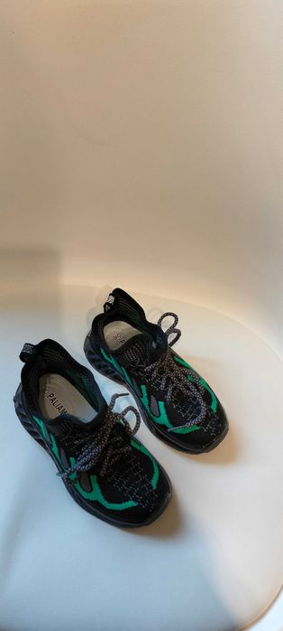 Дитячі кросівки yeezy