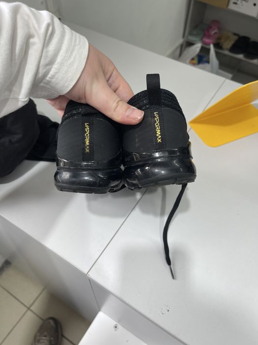 Кросівки NIKE AIR vapormax flyknit 40 р.