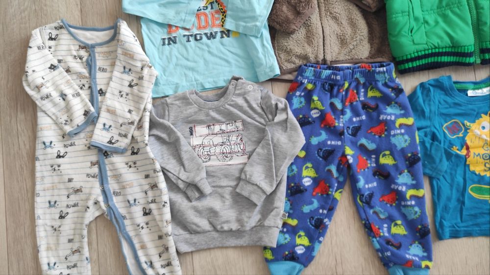 Zestaw 10szt. ubrań dla chłopca r.80