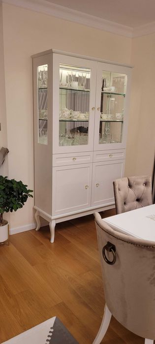 Witryna Classic, AKANNT Meble