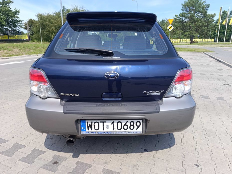 Subaru Impreza Outback 2.5