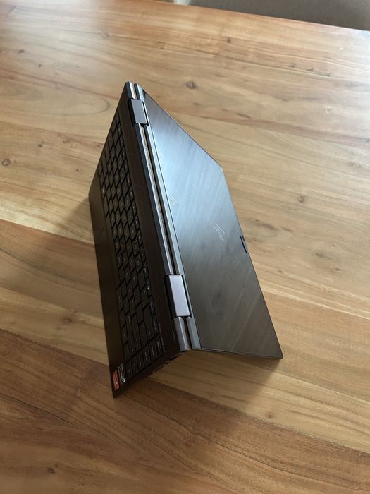 HP Envy x360 13” Ryzen 5 2500U 16GB RAM SSD 256GB + Caneta