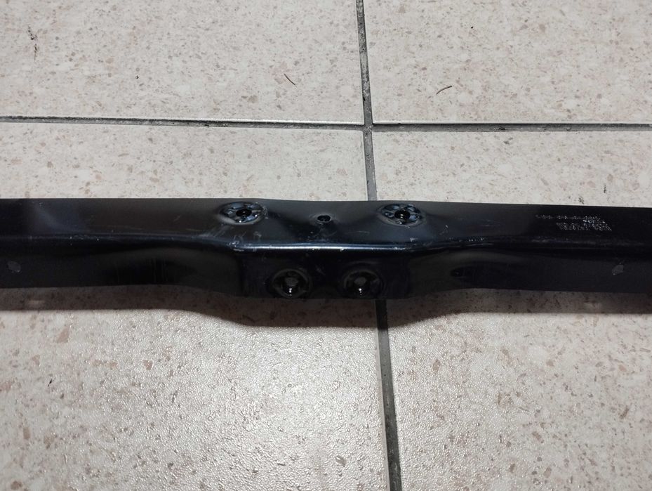 BMW 4 G22 G23 G26 Переднє верхнє з'єднання кутова планка 51645A05B94