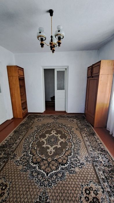 Цегляний будинок, поблизу два ставка. Житловий стан, ділянка 33сот. 45649