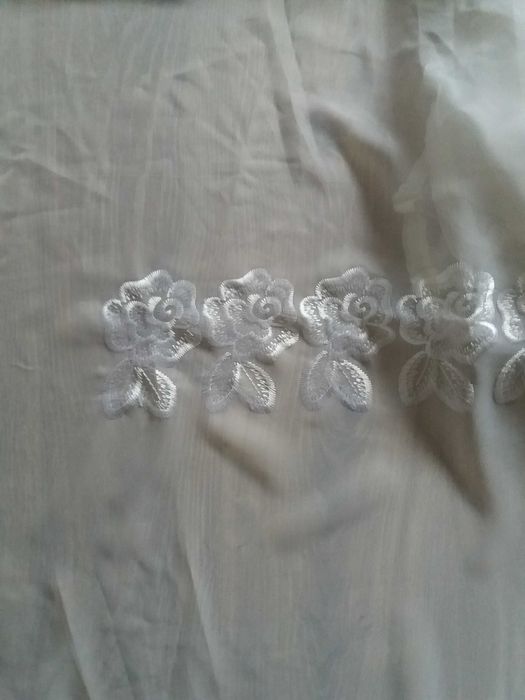 Firanka do okna o szer 150 cm