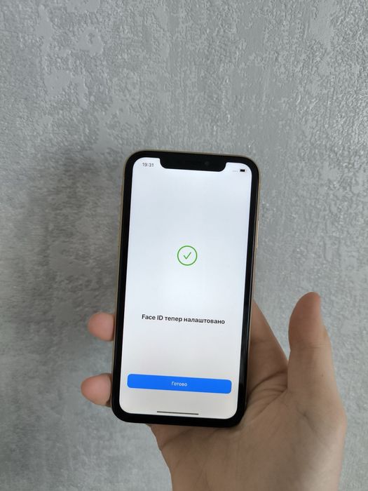 Apple iPhone XR 64 ГБ Neverlock