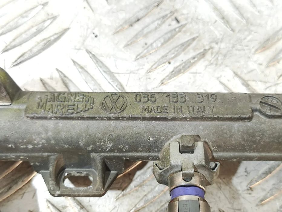 Régua/injetores original Volkswagen Golf IV