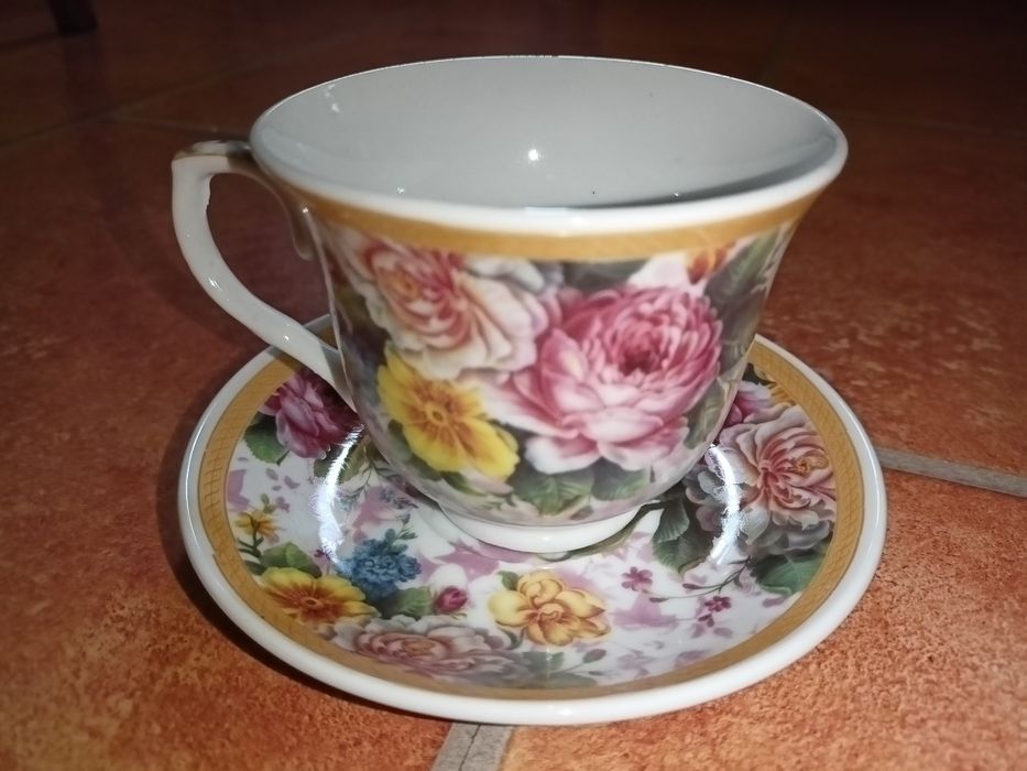 Filiżanka ze spodkiem 170-180 ml