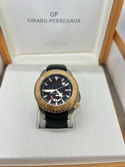 Часы Girard Perregaux Sea Hawk Pro Il 3000M / 44 mm. Годинник золото