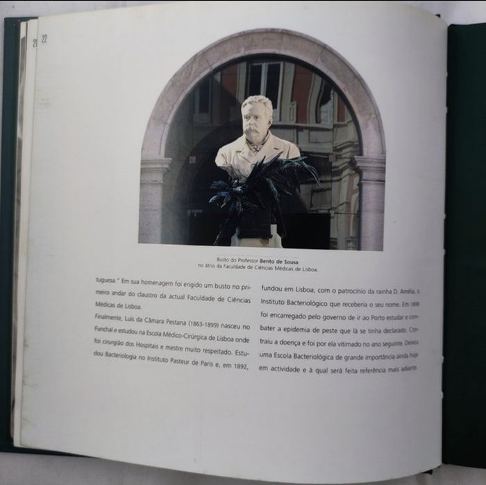 Livro "História da Medicina Portuguesa no Século XX" -  CTT Selos