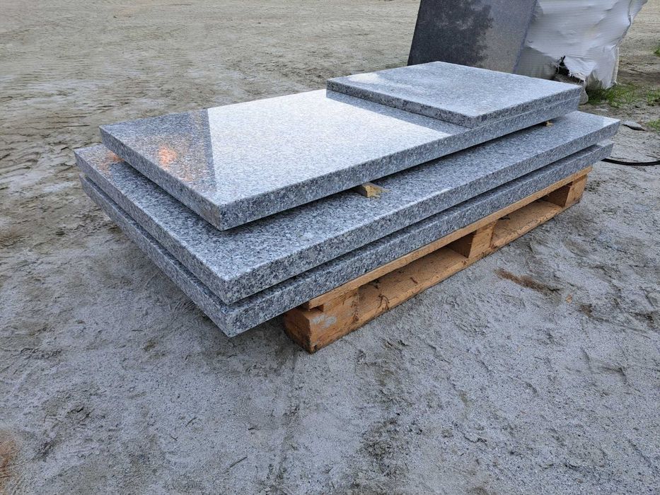 Parapety kamienne granitowe, różne kolory, parapet gr 3cm, producent