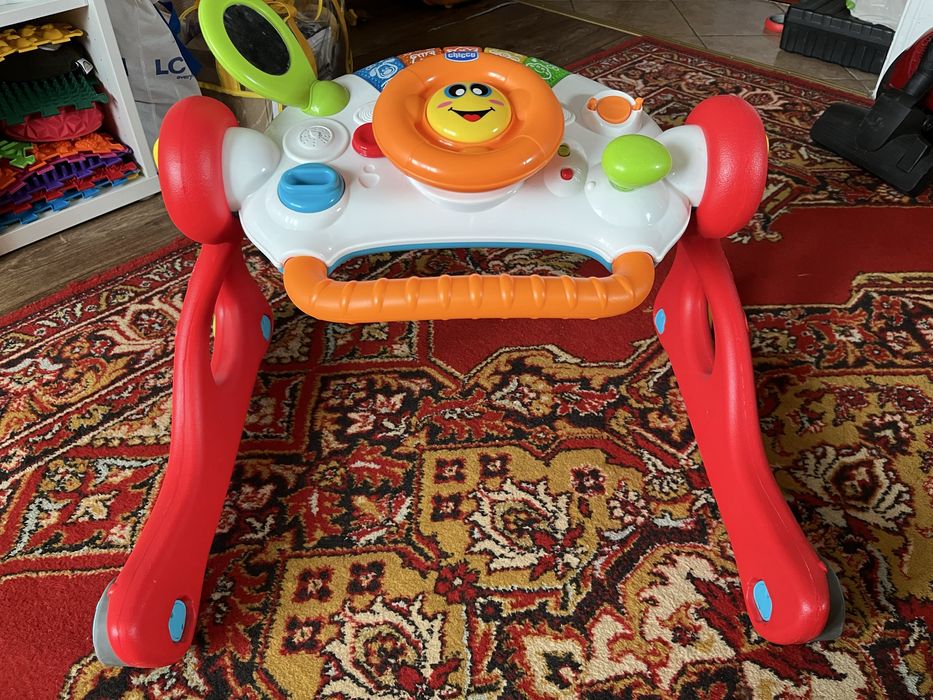 Chicco 4 в 1 Grow & Walk.