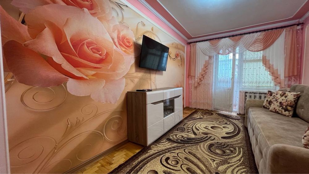 Продається затишна 2-кімнатна квартира по вул. Самбірській!