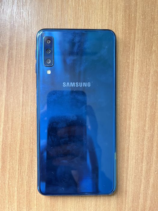 Samsung Galaxy A7 2018 4/64GB Blue: 3 400 грн. - Смартфоны