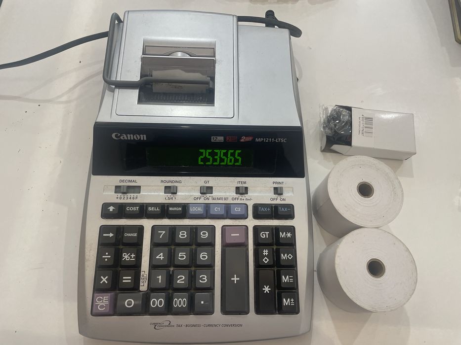 Maquina calculadora rolo casio