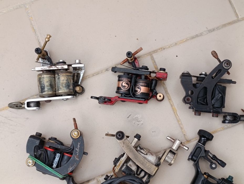 Conjunto de máquinas tatuagem