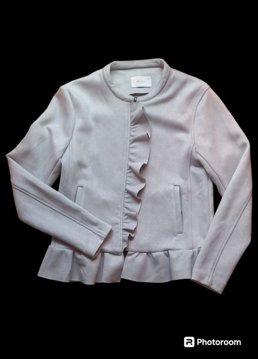 Elegancka kurtka wiosenna ramoneska z ozdobną falbanką Peek&Cloppenbug