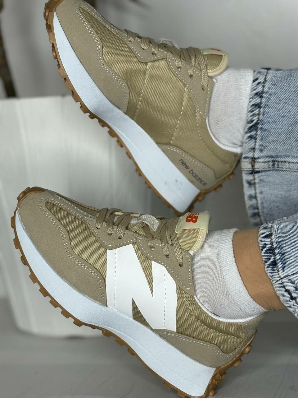 Жіночі кросівки New Balance 327 / женские кроссовки нью беланс 327: 1 ...