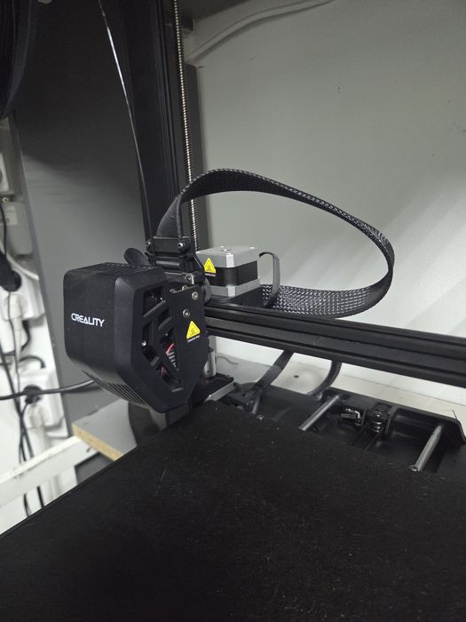 3 D принтер creality Ender-  3v3se
