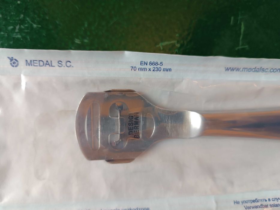 Omega do stóp metalowa