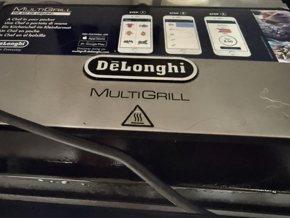 Гриль De’Longhi MultiGrill CGH1012D, мощность 2000 Вт.