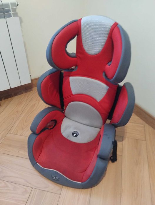 fotelik chicco universal 15-36 kg