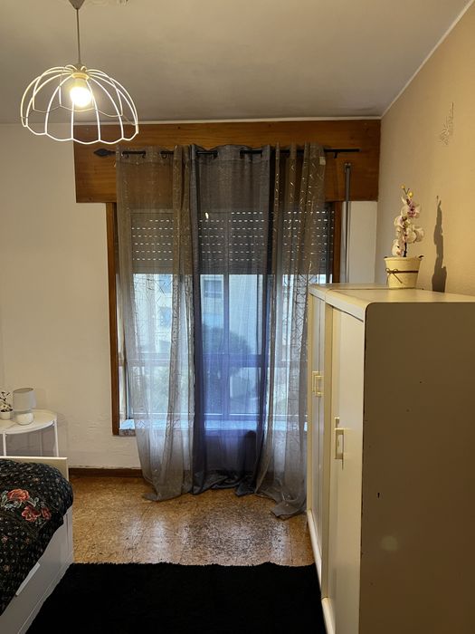 Alugo quarto em rio tinto
