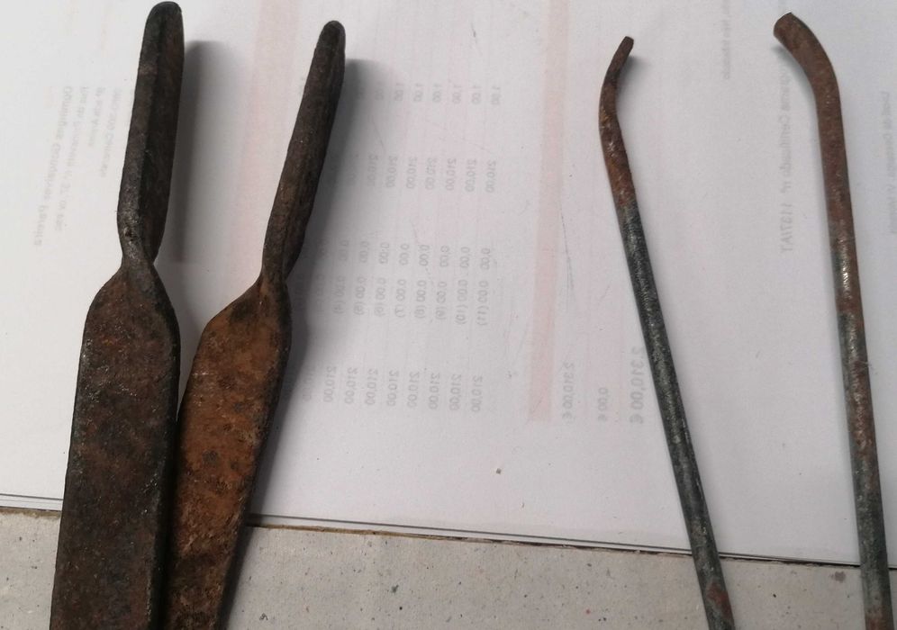 Tenaz, 2 unidades diferentes, as duas por 5€