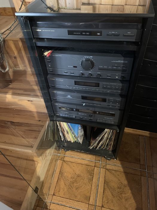 Aparelhagem com gira-discos Goldstar *como nova*