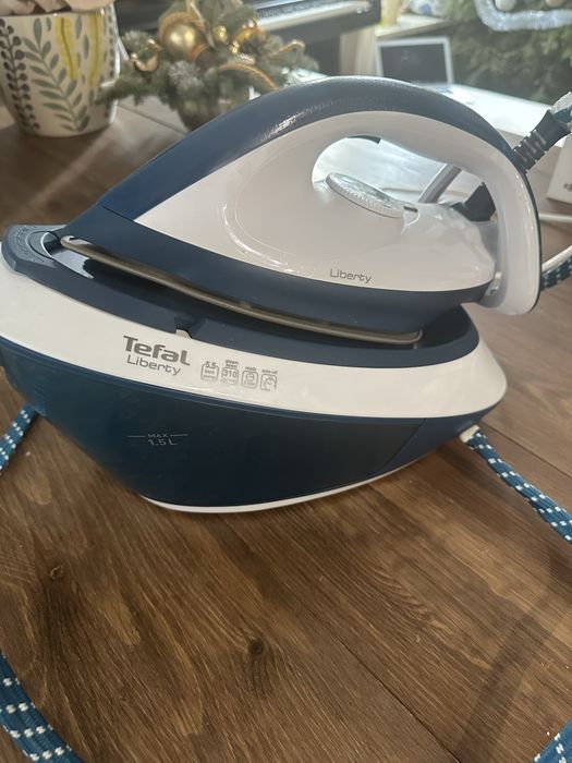 Żelazko tefal ze stacja parowa uzywane