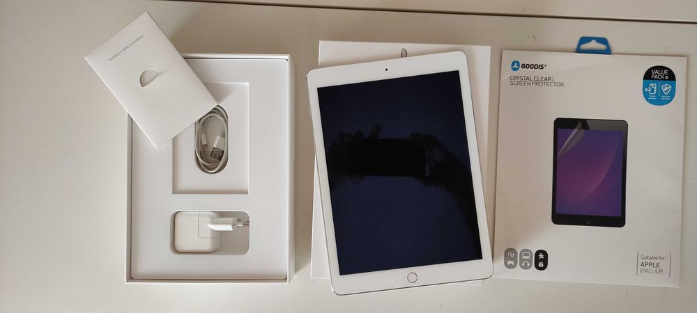 Apple Ipad Air 2 Silver- Wi-fi , 64 GB + 2 películas protectoras