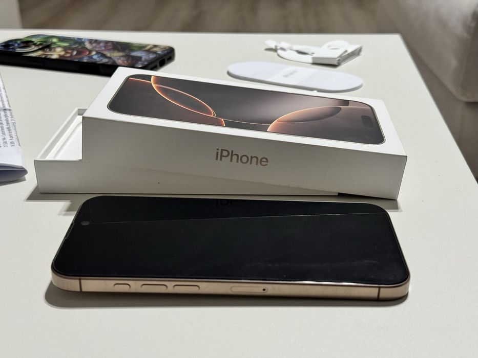 Iphone 16 Pro Max  Gold Desert    256Gb