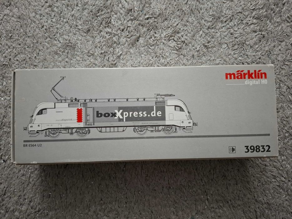 Marklin 39832 ES 64 U2 boxXpress Dispolok com som digital. Locomotiva elétrica