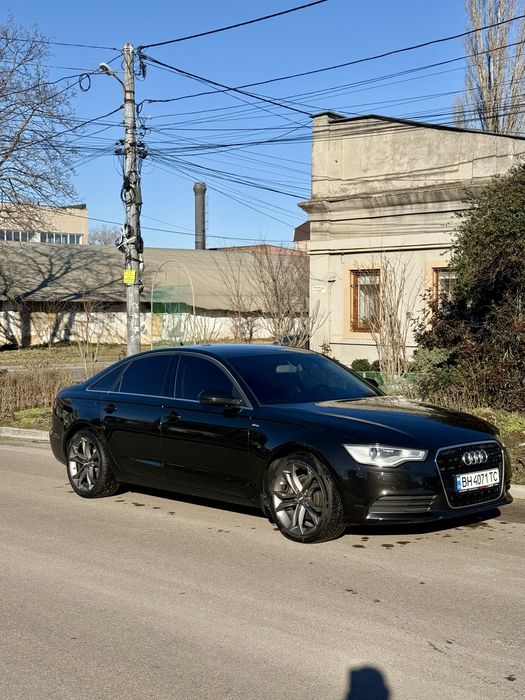 Audi A6 c7 S-line идеал ! официал,родная краска,без дтп!возможен обмен