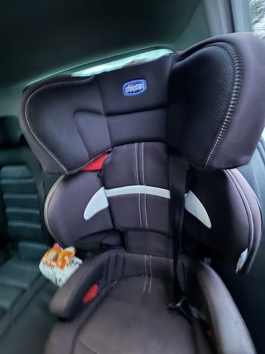 Автокрісло Chicco oasys