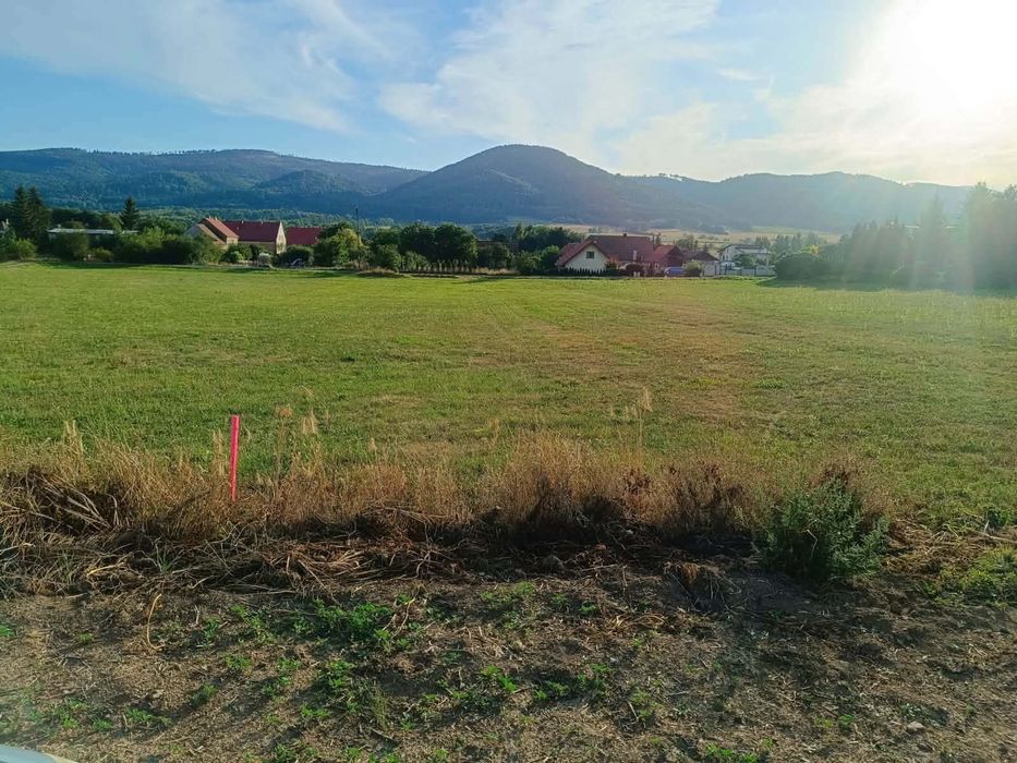 Działka budowlana z widokiem na góry sowie 16 arów ostroszowice