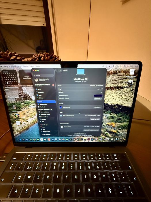 Macbook Air m3, 8GB de RAM e 256ssd - Com Fatura (bateria 97%)
