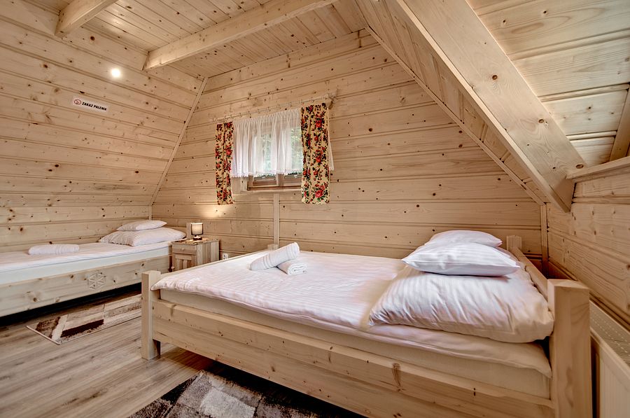 Domki z kominkiem i widokiem na góry Pokoje Noclegi w górach Sauna Spa
