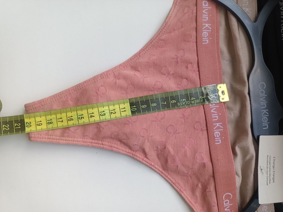 Оригінал!Труси стрінги Calvin Klein M жіночі