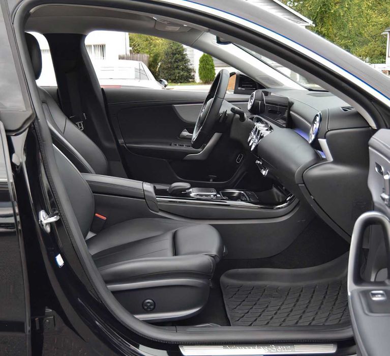 Mercedes-Benz CLA 250 4MATIC      2021