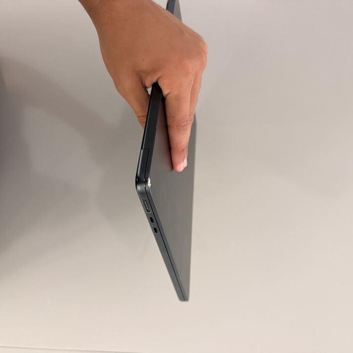 Macbook Air M2 2022