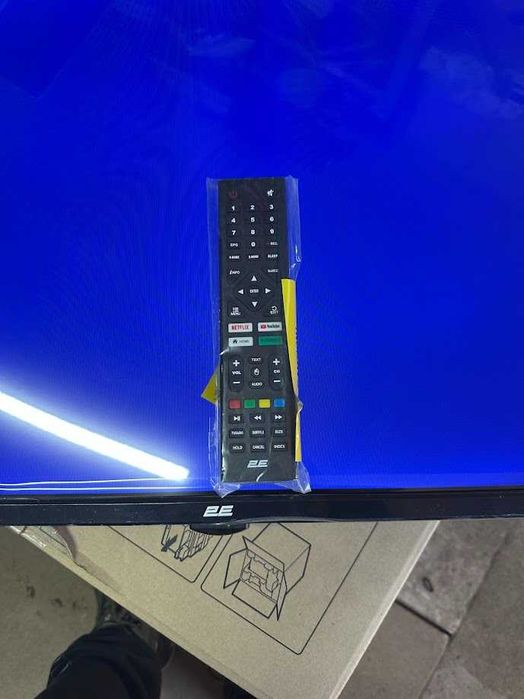 Широкоформатный LED телевизор с HDMI и audio 32 дюймов 2E 2E-32D3