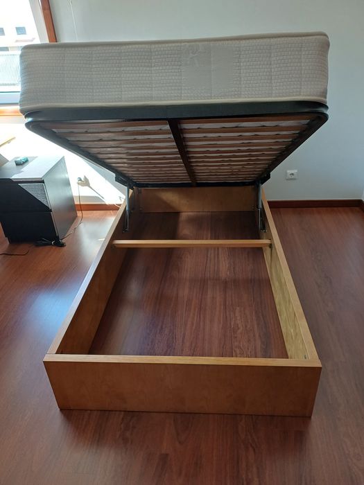Cama de solteiro