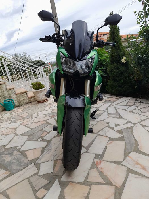Kawasaki z 1000.