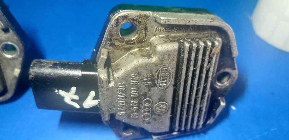 Czujnik poziomu oleju 1J0'907660C Audi Vw Seat Skoda 1J0'907660B