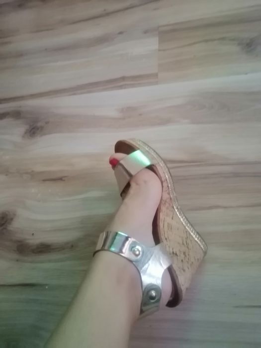 Śliczne buty na platformie