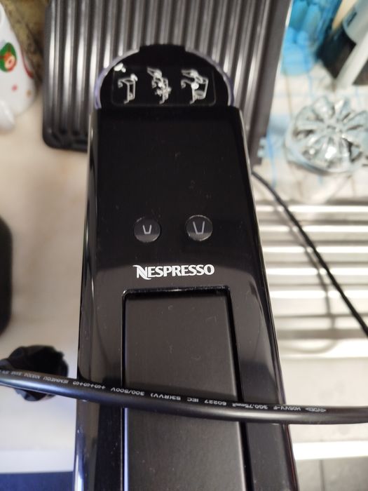 Máquina de café Krups Nespresso para peças