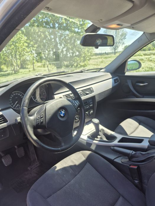 BMW serii 3 E90 Sedan