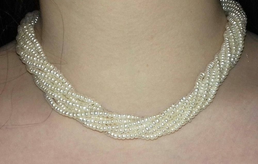 Colar Pérolas com fecho em Prata