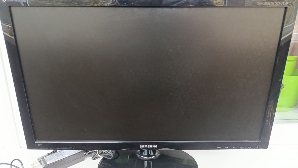 Монитор Samsung 24